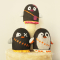 DIY Hand Painting Pet Toy TPR Foam Penguin Shape Food Leakage